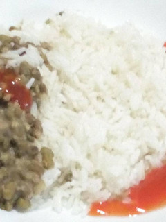 A picture of Rice and ndengu.
