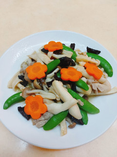 百菇炒甜豆 的食譜成品照片