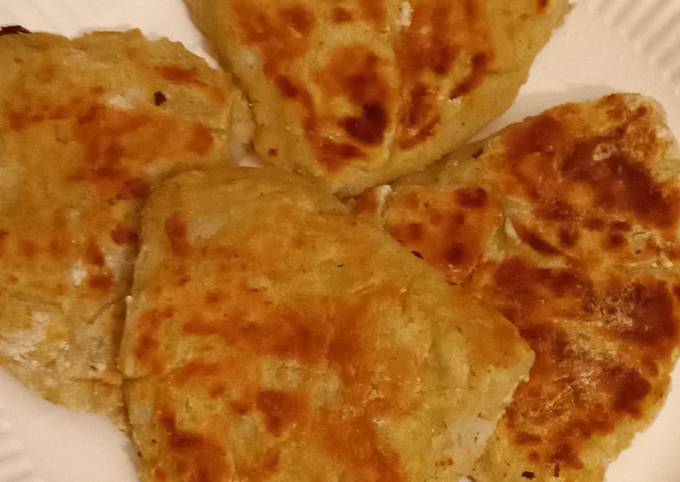 Irish Potato Cakes / Savory & Crispy ~ Cassies | Just A Pinch Recipes