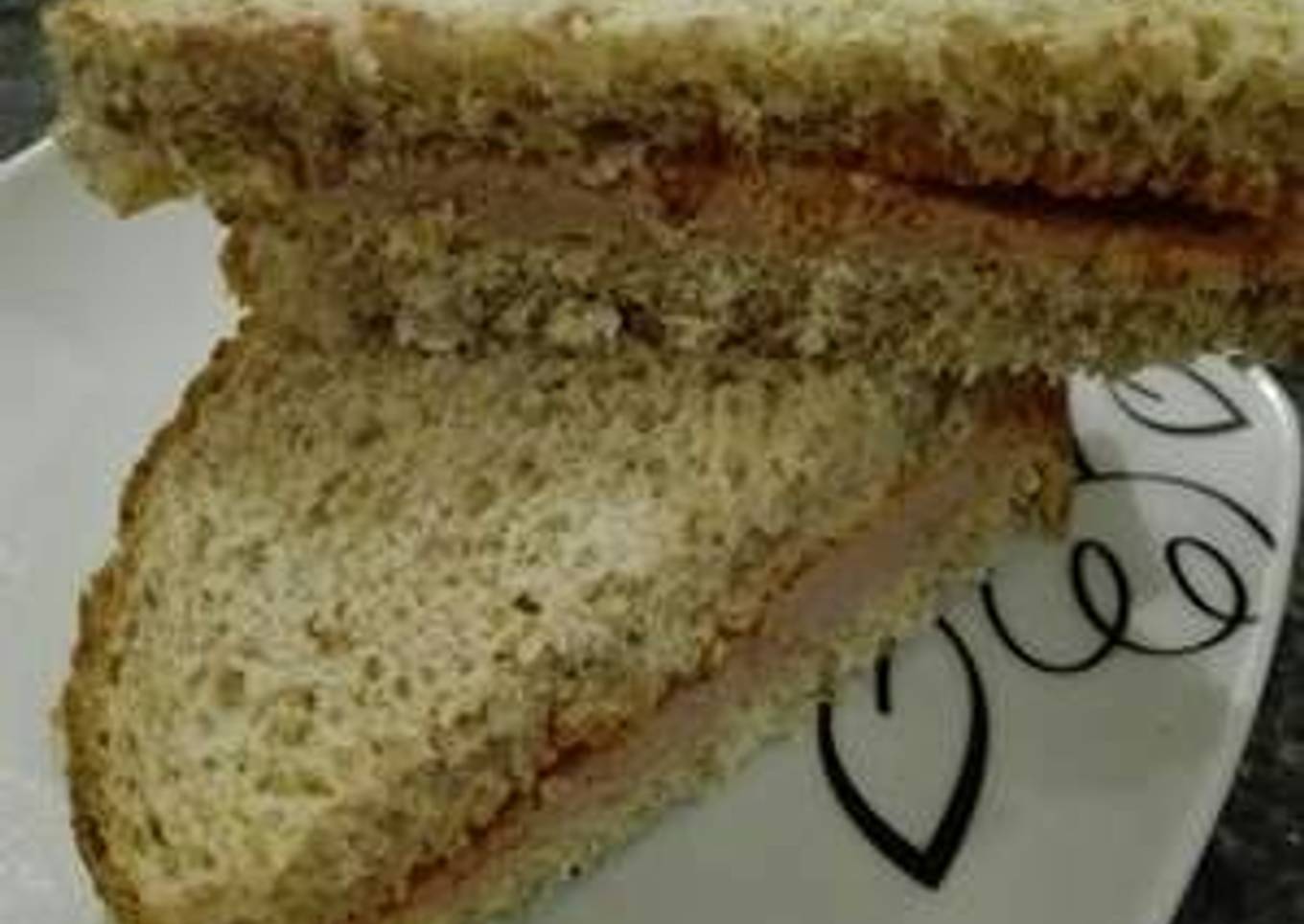 Cena mi sándwich favorito y fácil de paté