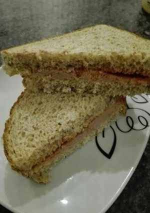 A picture of Dinner: My Favorite and Easy Liver Pâté Sandwich.