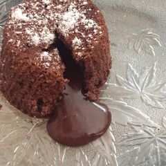 A picture of Molten lava cake.