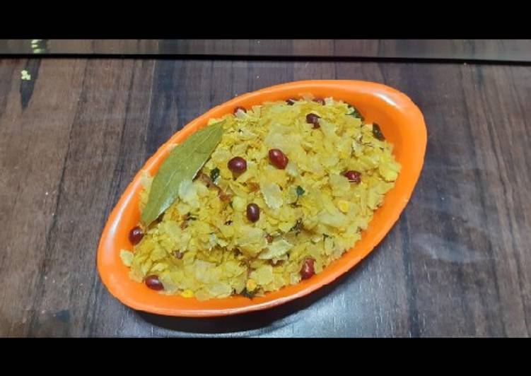 Recipe of Super Quick Homemade Poha chiwda only in 15 minutes