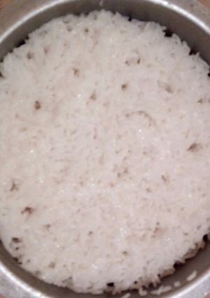 A picture of Boiled  Blueband rice.