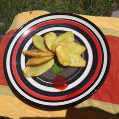 A picture of Pan fried turmeric and garam potatoes#RamathanContest.
