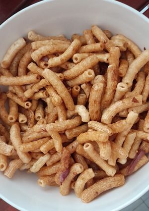 Hình của món Nui chiên sốt me.