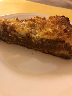 Una foto de Tarta de coco y dulce de leche