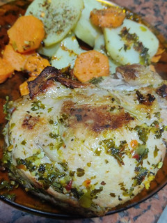 Una foto de Carne al horno con papa y boniato