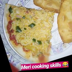 A picture of Maggi Pizza.