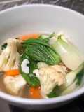 304. Sayur kuah kaldu ayam kombu