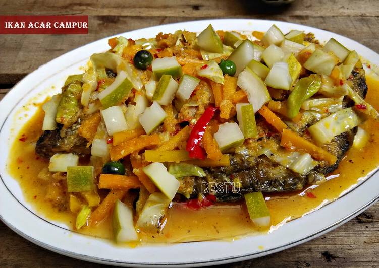 Ikan Acar Campur