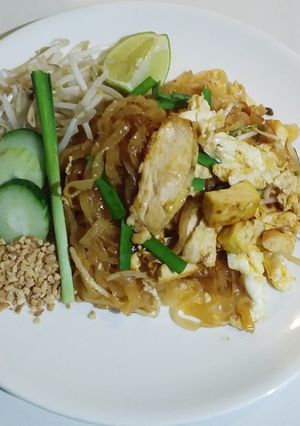 รูปของ ผัดไทยไก่
