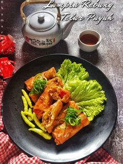 Foto resep Lumpia Rebung Telur Puyuh Merah