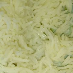 A picture of Rice in microwave.
