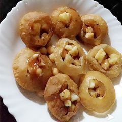 A picture of Golgappe.