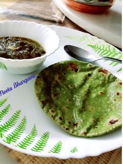बथुआ चपाती (रोटी) (Bathua chapati (Roti) recipe in hindi) रेसिपी मुख्य फोटो