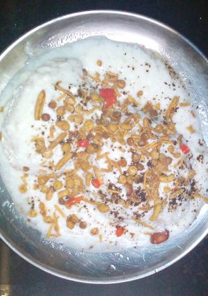 দহি বড়া (dahi vada recipe in bengali) রেসিপির প্রধান ছবি