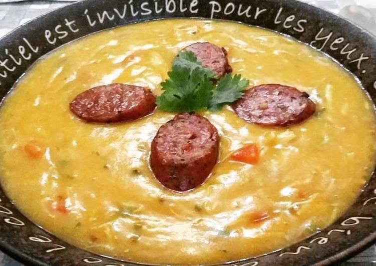 Creme de Mandioca, Frango Desfiado com Açafrão e Especiarias - Tudogosreceitas