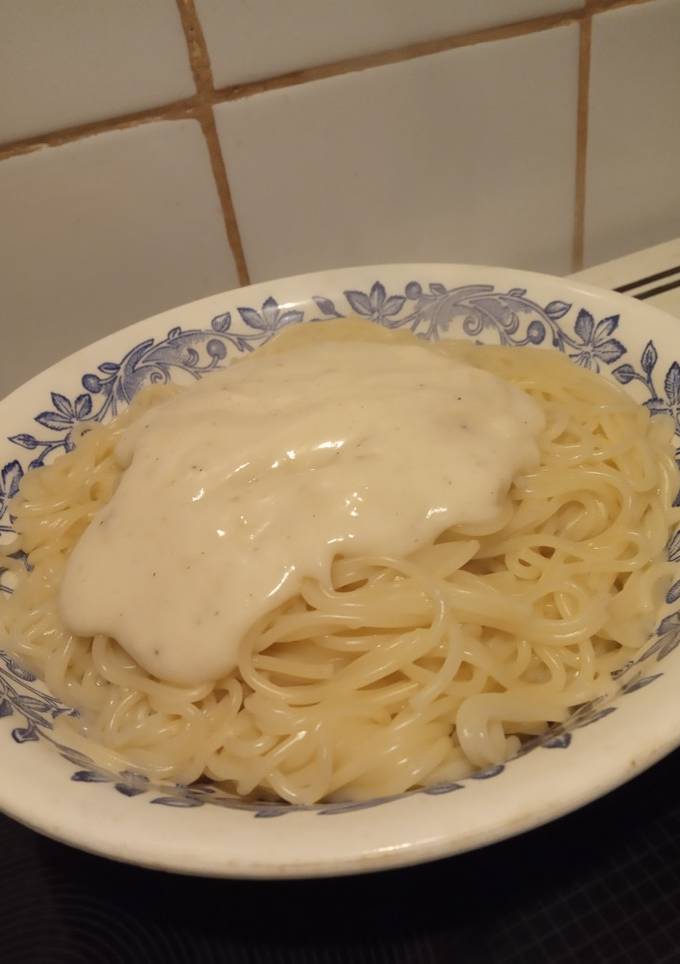 Спагеті з соусом Бешамель 🍝