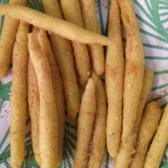 A picture of Chatpate Kurkure.