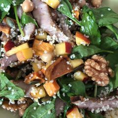A picture of Nectarine, Spinach and Spare Ribs Salad.