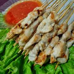 A picture of Sate taichan teflon.