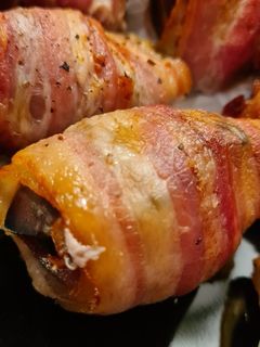 O poză a rețetei Ficăței în bacon.