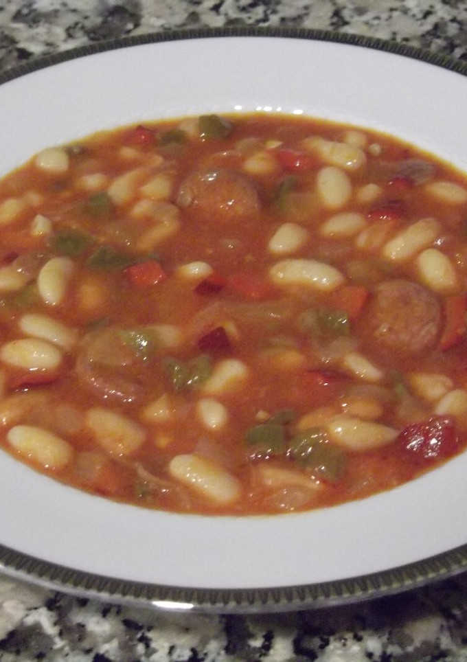 Una foto de Alubias con chorizo