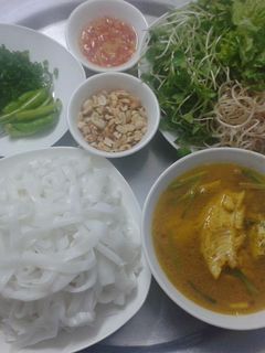 Hình của món Mì quảng cá lóc.