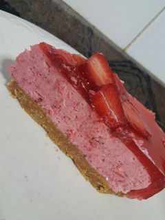Una foto de Tarta de mousse de fresa