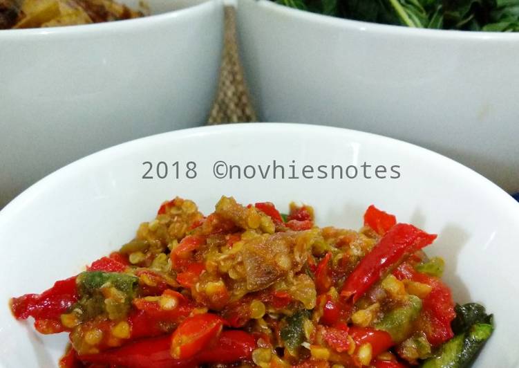 Recipe: Yummy Sambal Merah ala RM Padang #BikinRamadanBerkesan