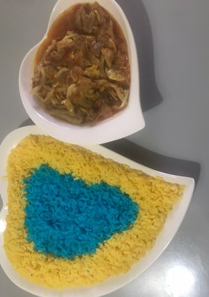 A picture of Color rice with cabbage soup.