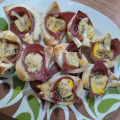 รูปของ Roti tawar panggang kriuk