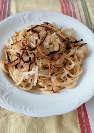 Foto di Linguine porro e pere