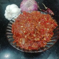 A picture of Schezwan Chutney.
