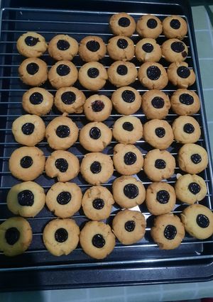 Foto resep Almond Thumbprint Cookies