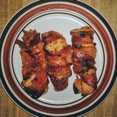 A picture of Brown Sugar and Garlic Bacon Wrapped Chicken.