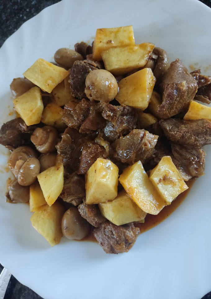 Una foto de Carne guisada ternera
