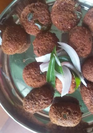 A picture of Beetroot and Raw banana cutlet.