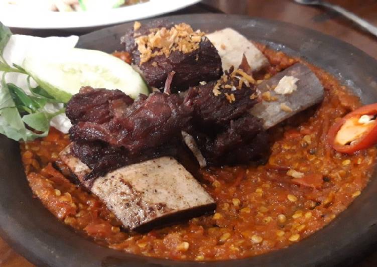 Iga goreng sambel terasi