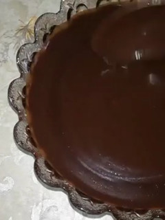 صورة لوصفة صوص الشوكولاته بدون كريمه لباني