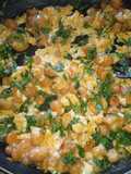 Digüeñes con huevos revueltos