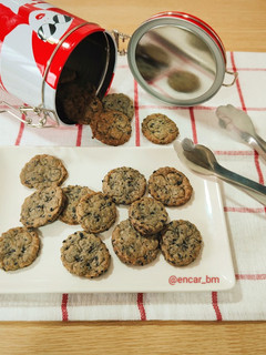 Una foto de Galletas de aceitunas negras