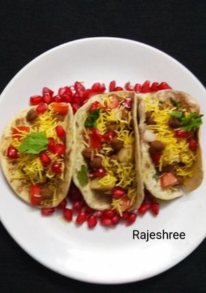 A picture of Wheat Tacos With Chana Chat.