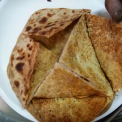 A picture of Besani Paratha.