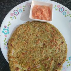 A picture of Moong daal chila.