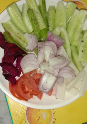 A picture of Healthy salad.