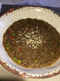 Una foto de Lentejas con arroz y arvejas