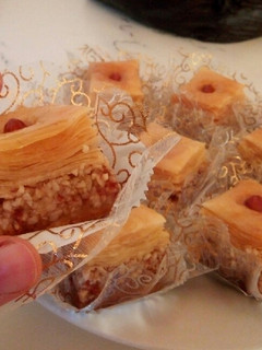 صورة لوصفة بقلاوة باليغورت بدون الآلة