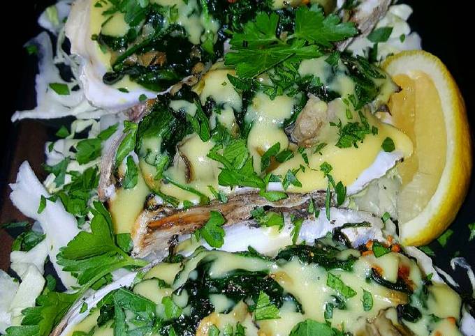 Easiest Way to Make Homemade Mike&#39;s Spinach Hollandaise Baked Oysters